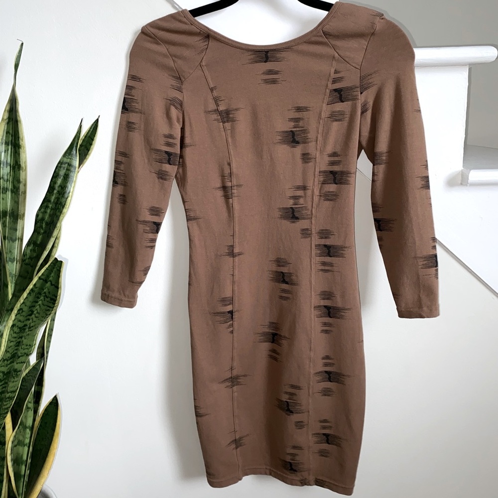 Aritzia Wilfred Dress